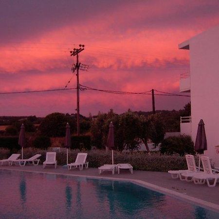 Alkmini Hotel Theológos Buitenkant foto