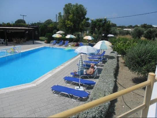 Alkmini Hotel Theológos Buitenkant foto